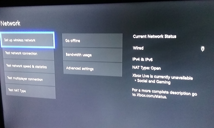 1571705488331-128094301